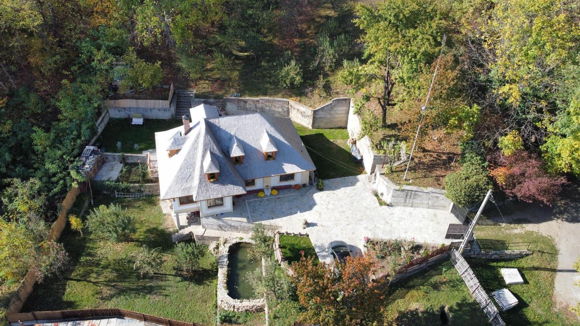 Casa Cu Sindrila Villa Vălenii de Munte Exteriör bild
