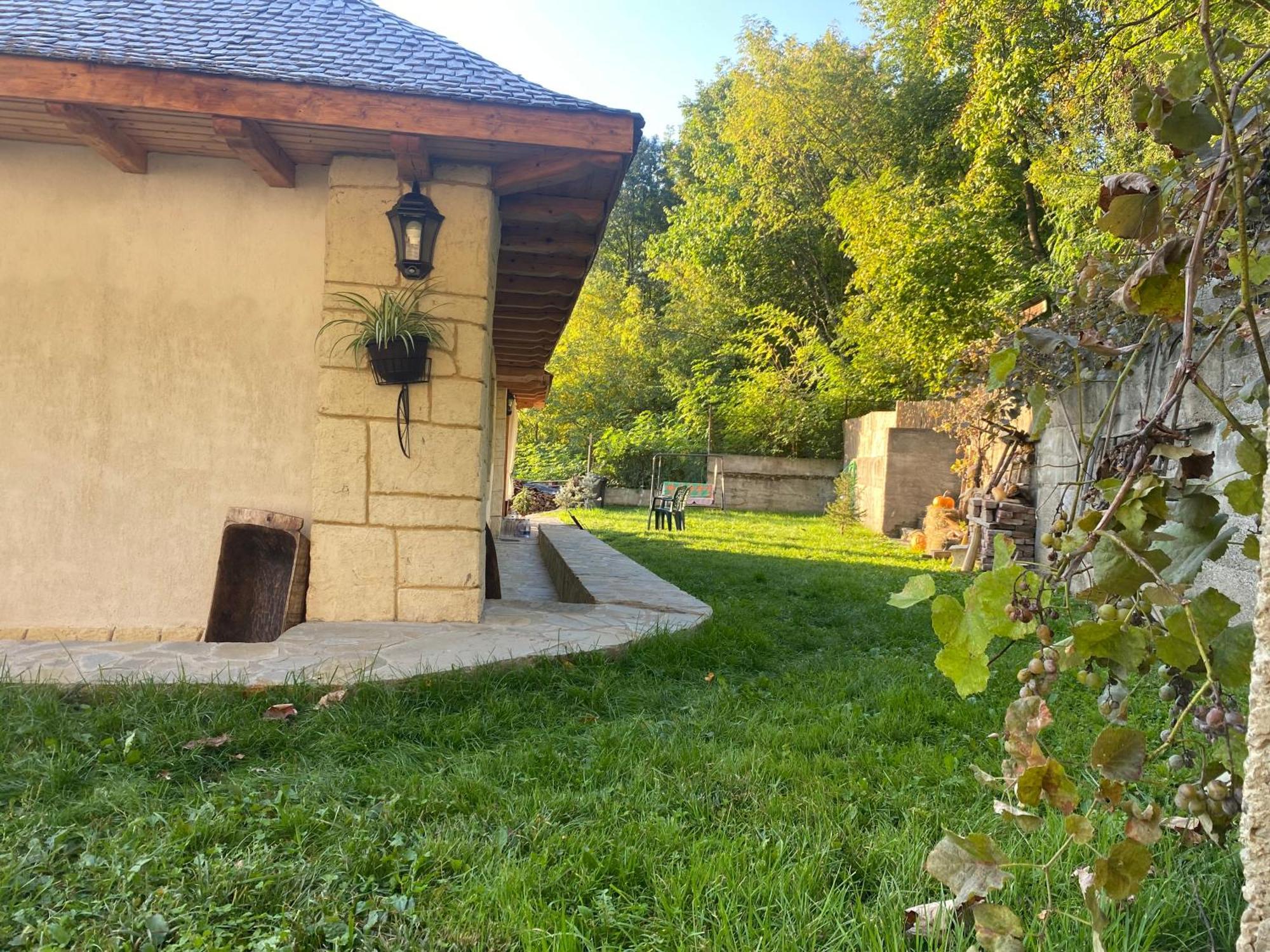 Casa Cu Sindrila Villa Vălenii de Munte Exteriör bild