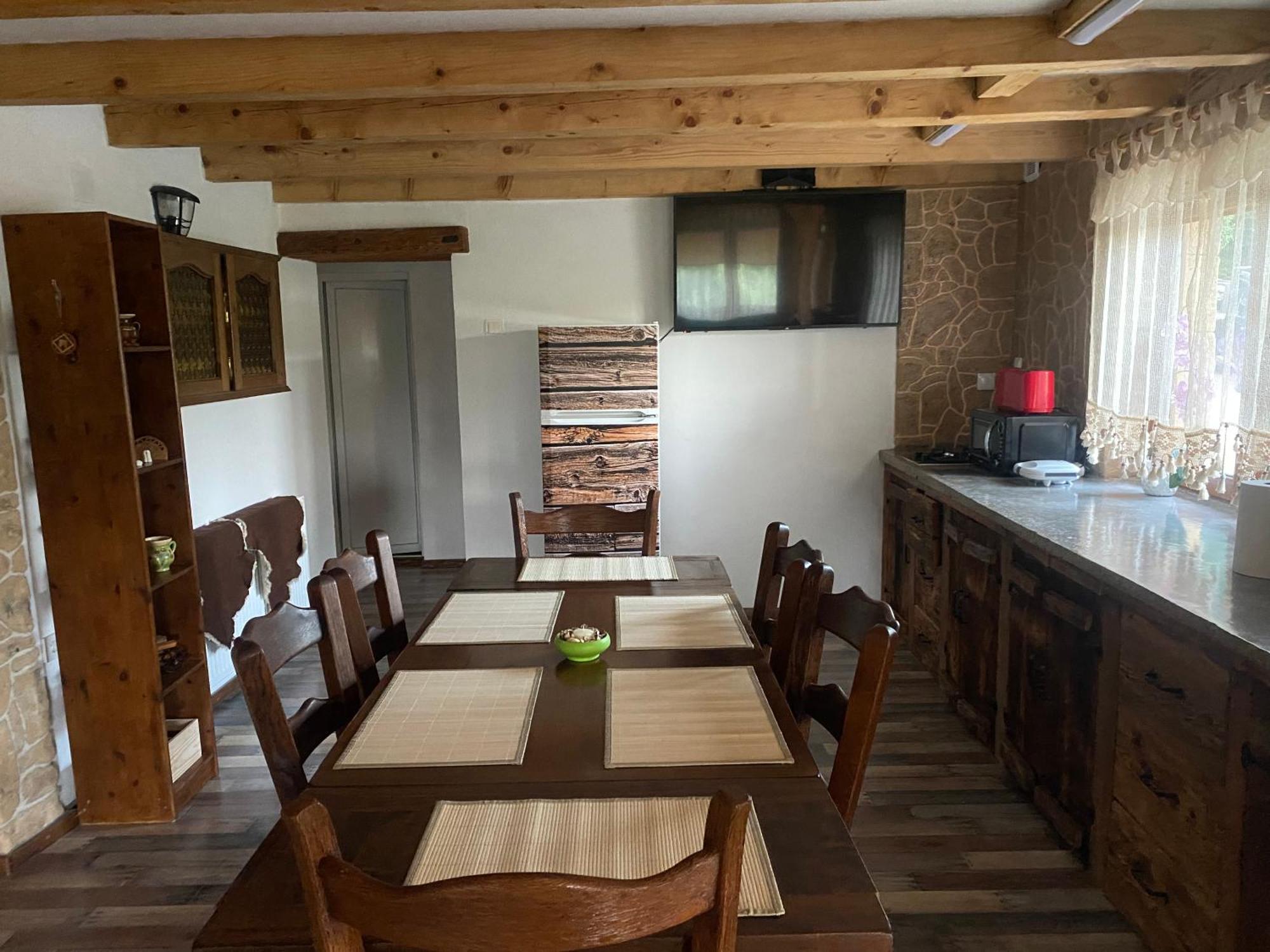 Casa Cu Sindrila Villa Vălenii de Munte Exteriör bild
