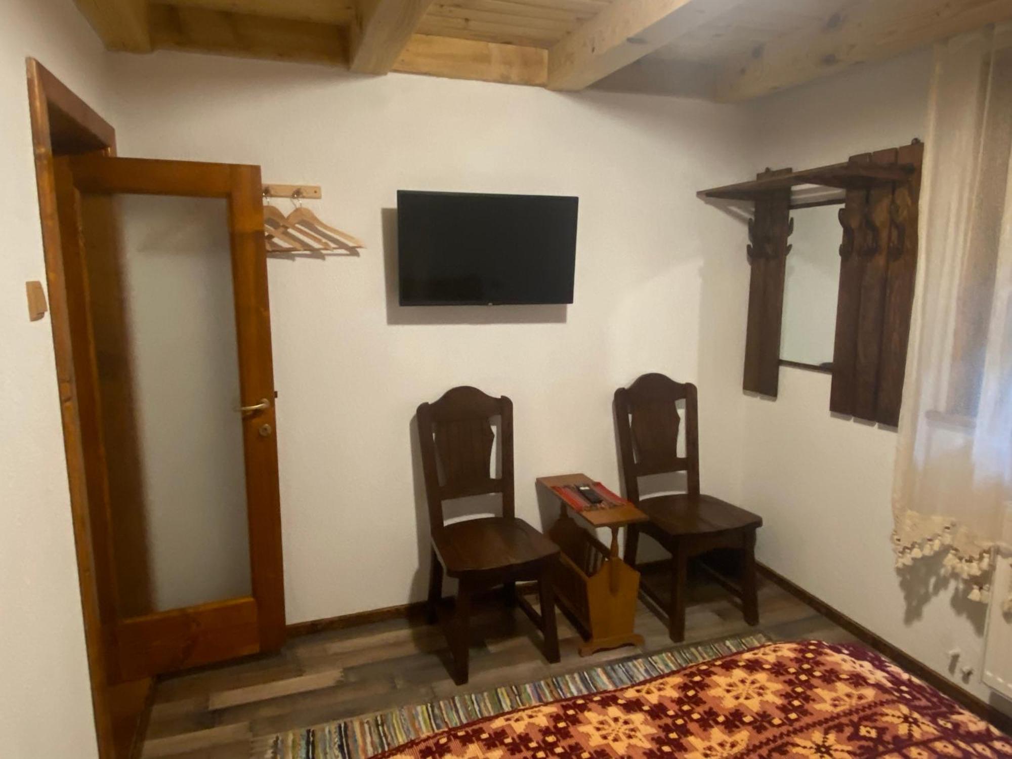 Casa Cu Sindrila Villa Vălenii de Munte Exteriör bild