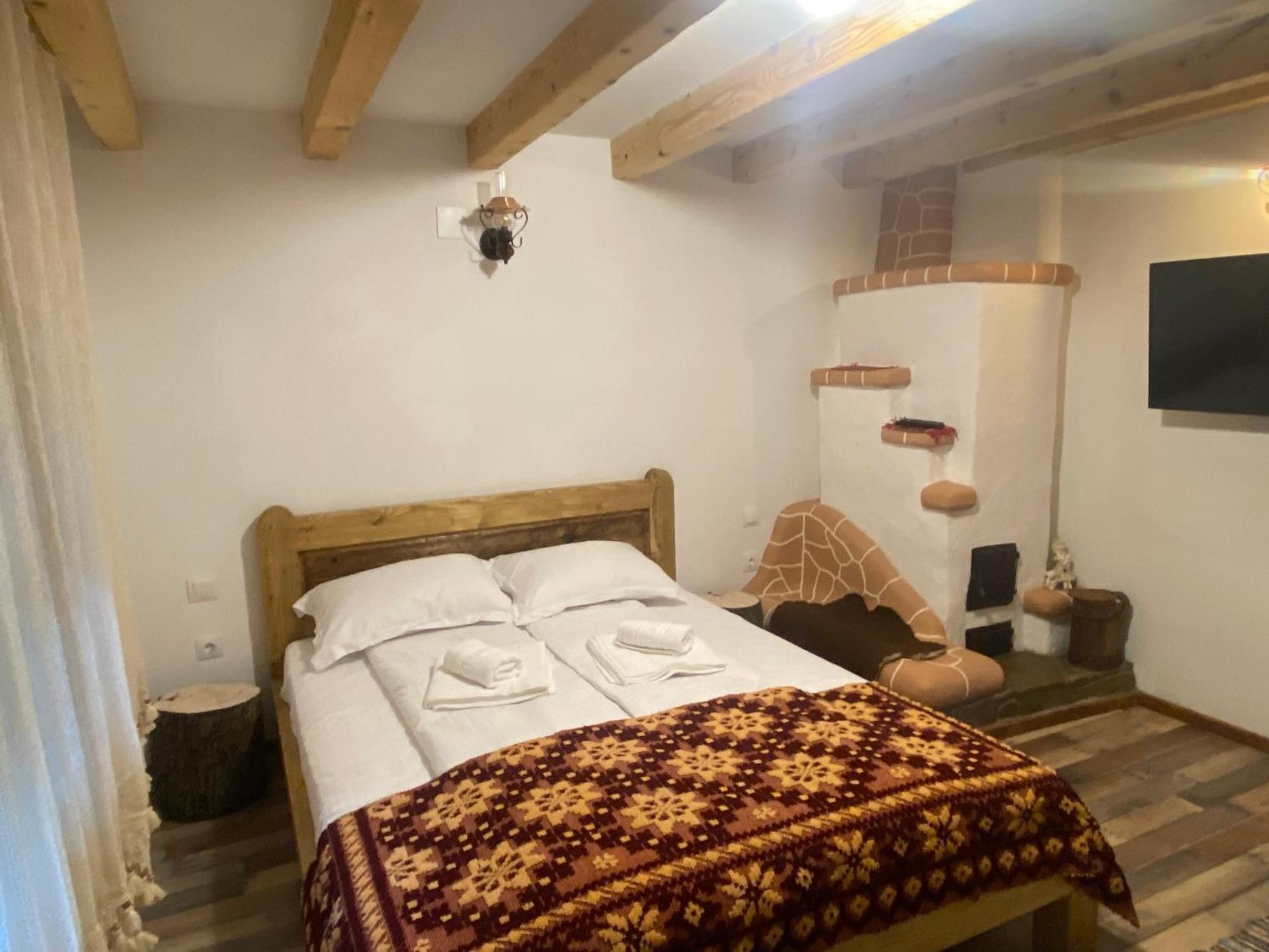 Casa Cu Sindrila Villa Vălenii de Munte Exteriör bild
